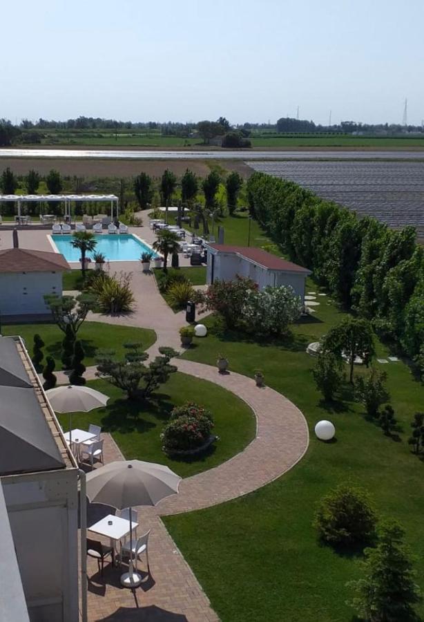 Hotel Bussana Porto Tolle Eksteriør bilde