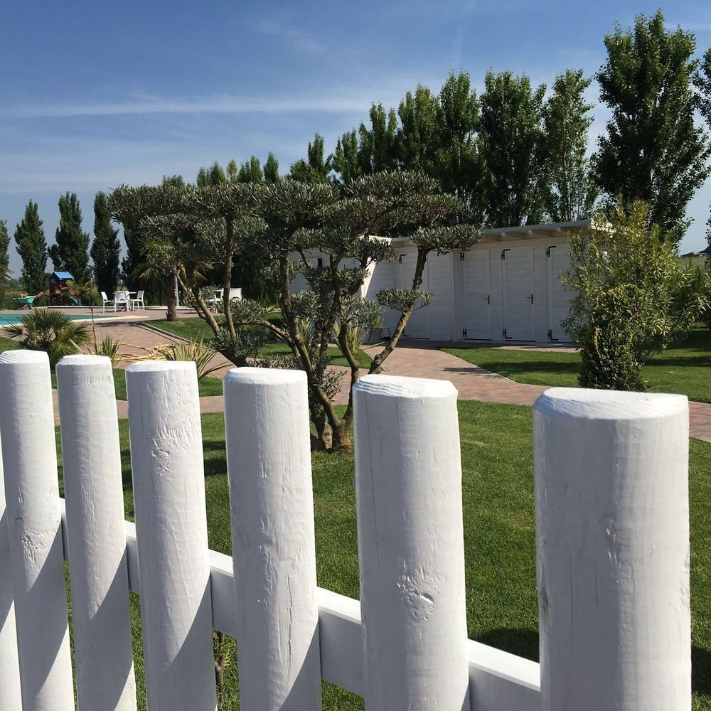 Hotel Bussana Porto Tolle Eksteriør bilde
